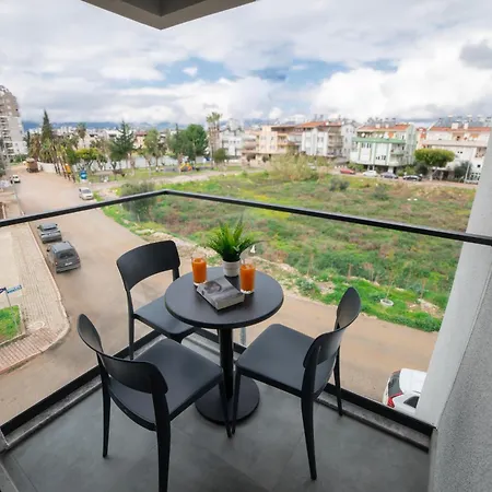 Stile Marine Aparthotel 4*